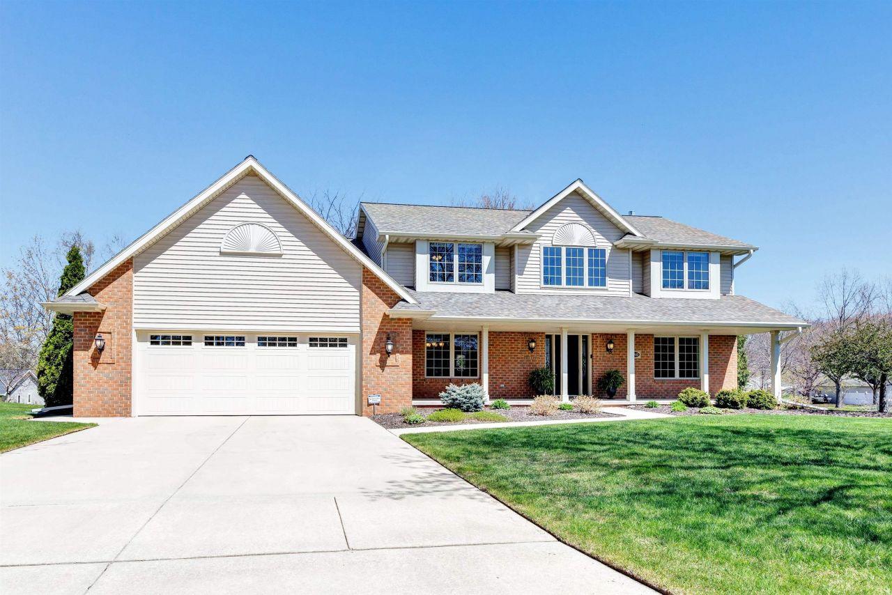 GREEN BAY, Wisconsin, 54313, United States, 4 Bedrooms Bedrooms, ,3 BathroomsBathrooms,Residential,For Sale,1818283