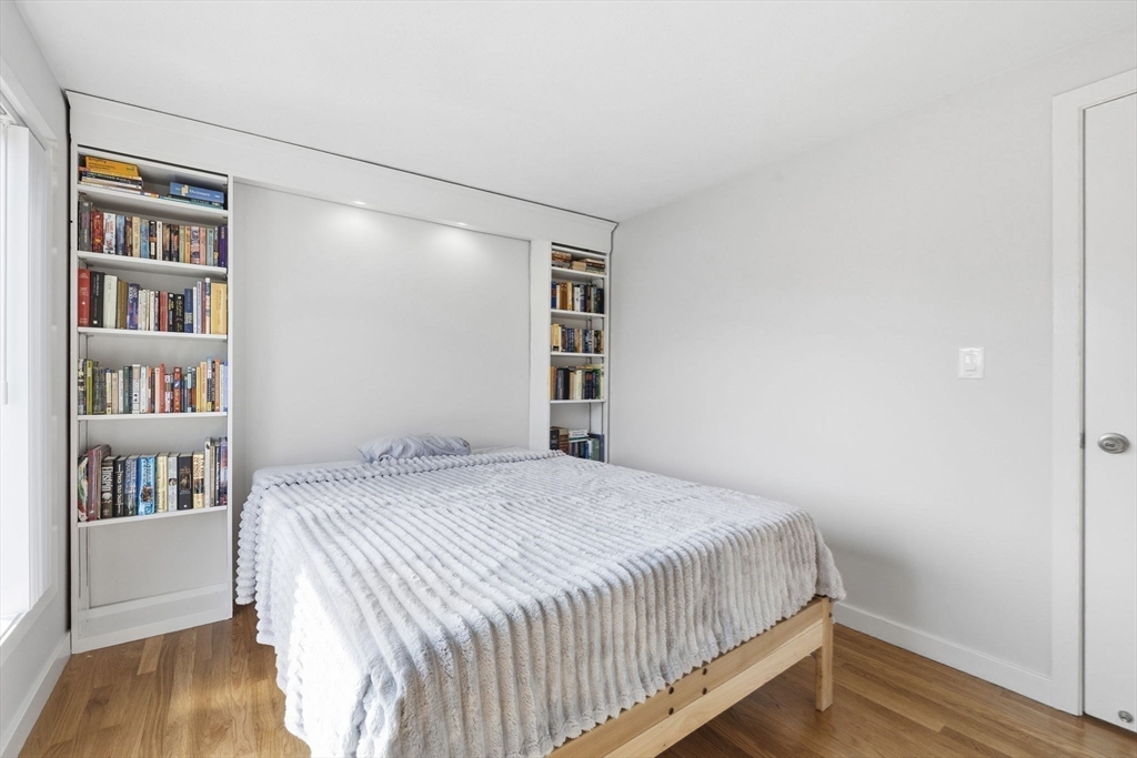 Cambridge, Massachusetts, 02138, United States, 3 Bedrooms Bedrooms, ,3 BathroomsBathrooms,Residential,For Sale,2040647