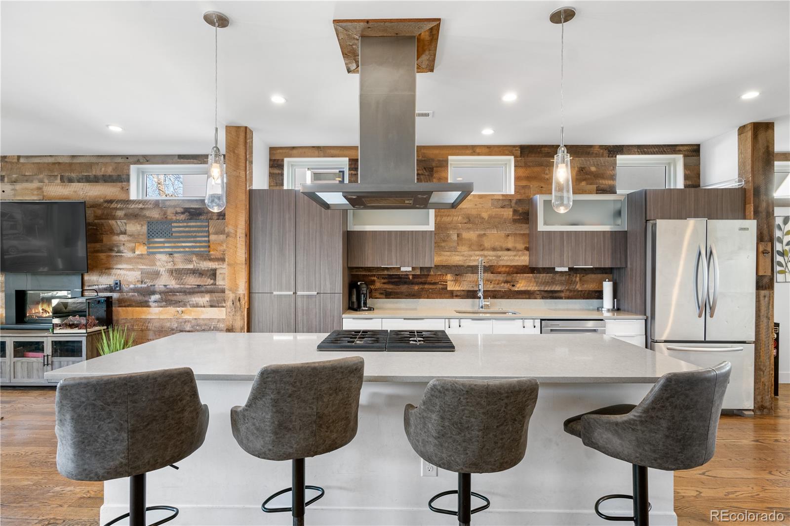 Denver, Colorado, 80211, United States, 5 Bedrooms Bedrooms, ,4 BathroomsBathrooms,Residential,For Sale,1885394