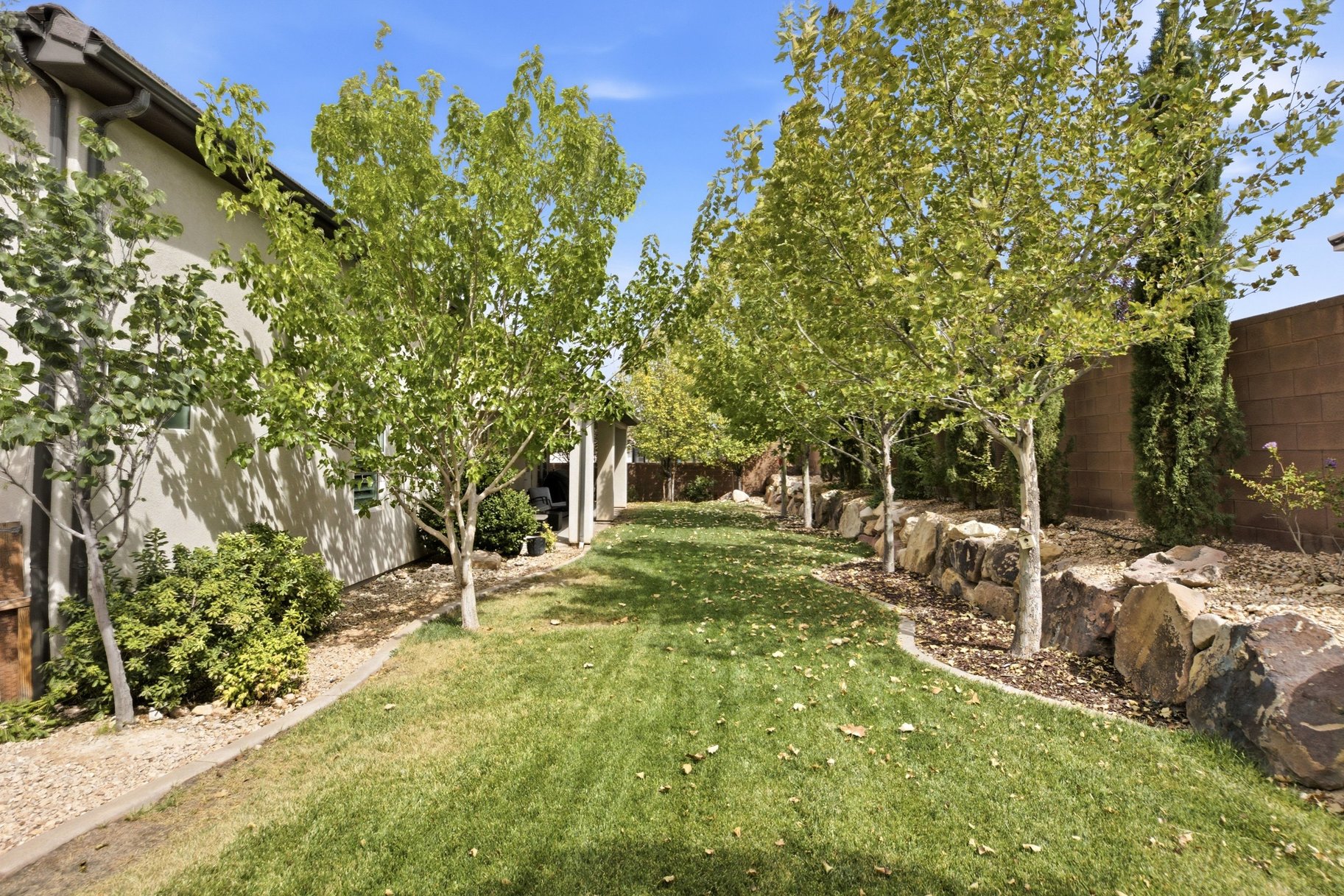  Little Valley Dream Home - 物件實景