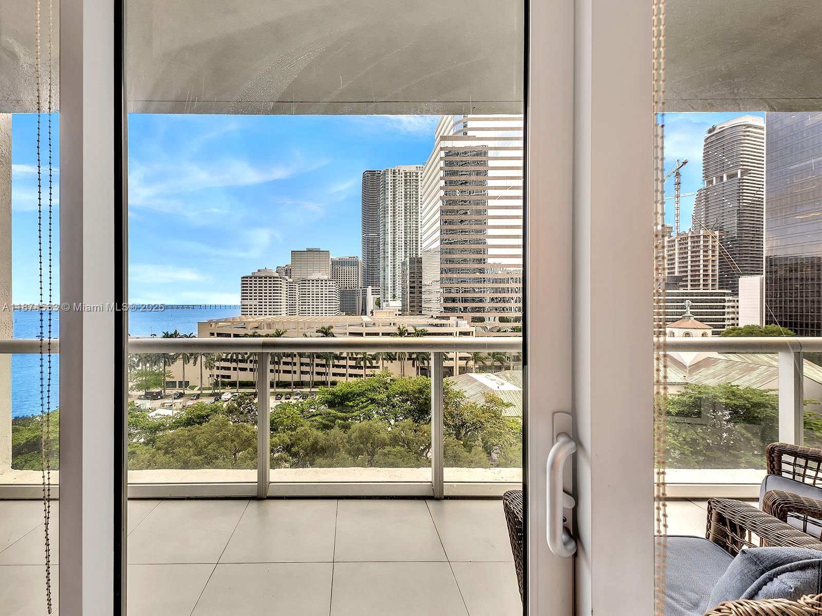 Miami, Florida, 33131, United States, 1 Bedroom Bedrooms, ,1 BathroomBathrooms,Residential,For Sale,1942098