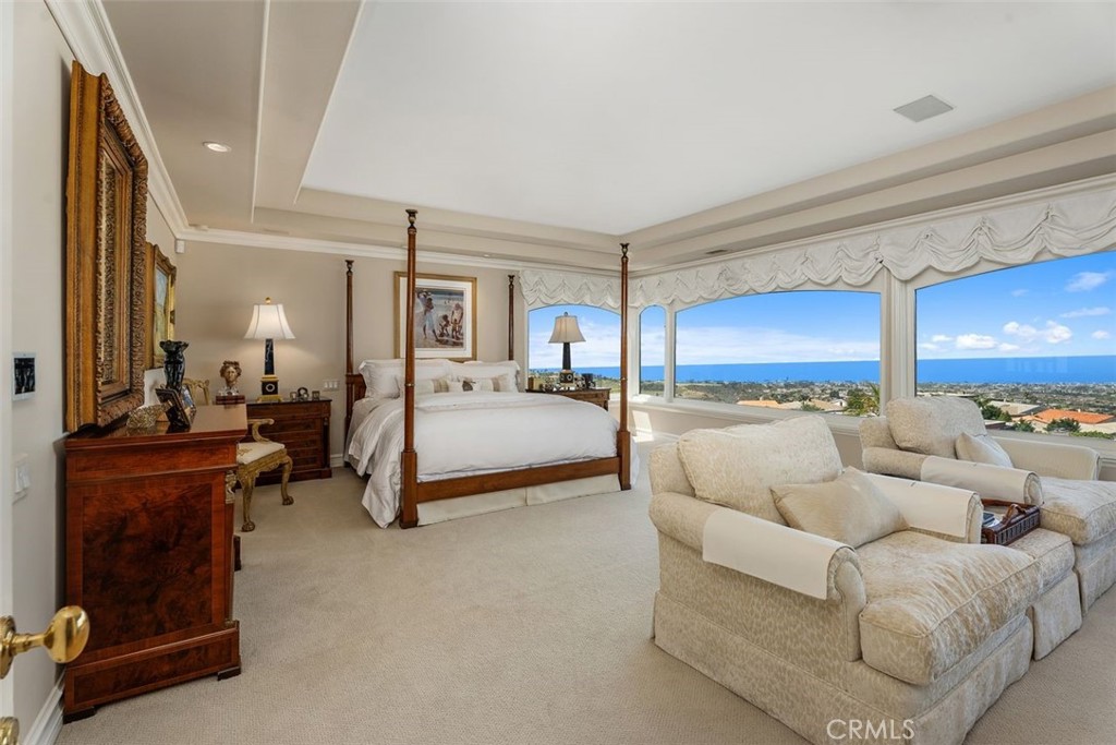 Corona del Mar, California, 92625, United States, 5 Bedrooms Bedrooms, ,5 BathroomsBathrooms,Residential,For Sale,1918419