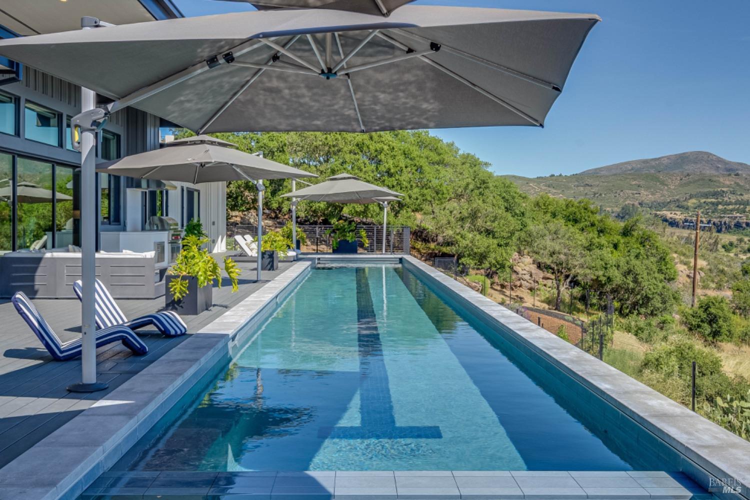 Napa, California, 94558, United States, 2 Bedrooms Bedrooms, ,5 BathroomsBathrooms,Residential,For Sale,1759434