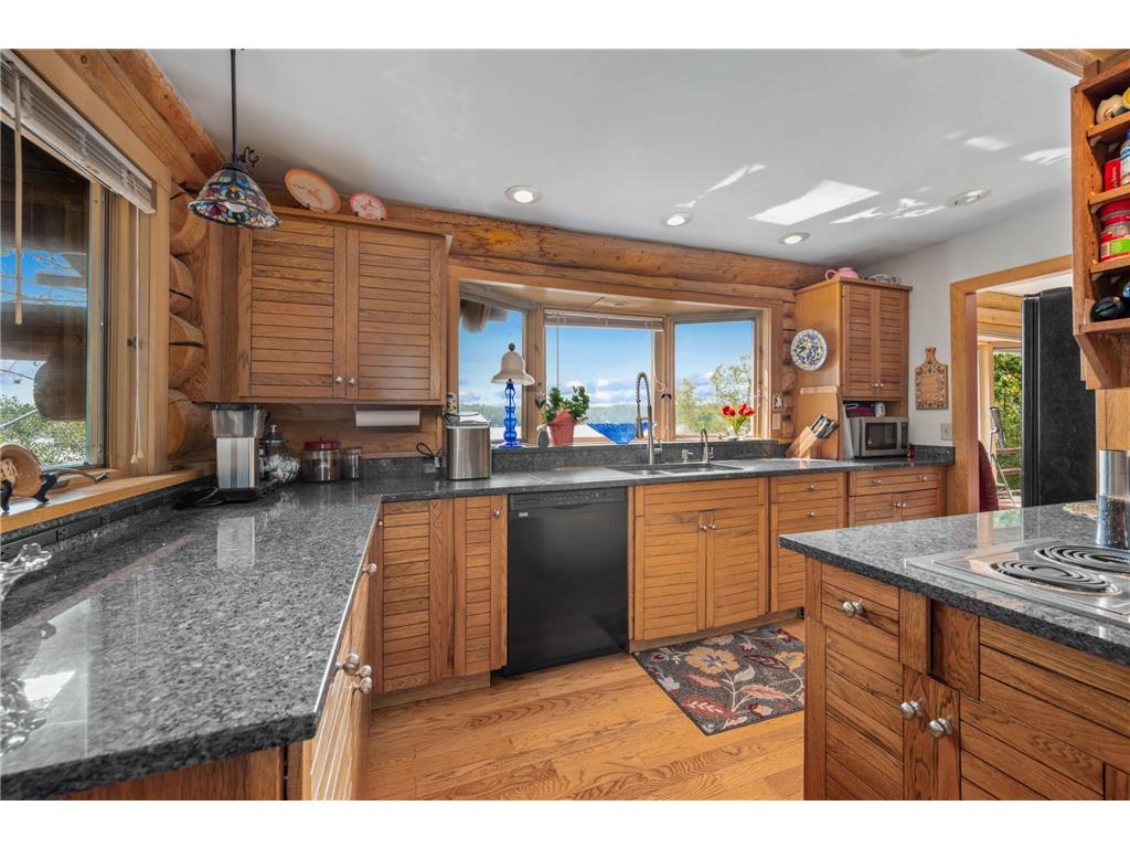 Grand Rapids, Minnesota, 55744, United States, 4 Bedrooms Bedrooms, ,1 BathroomBathrooms,Residential,For Sale,1792977
