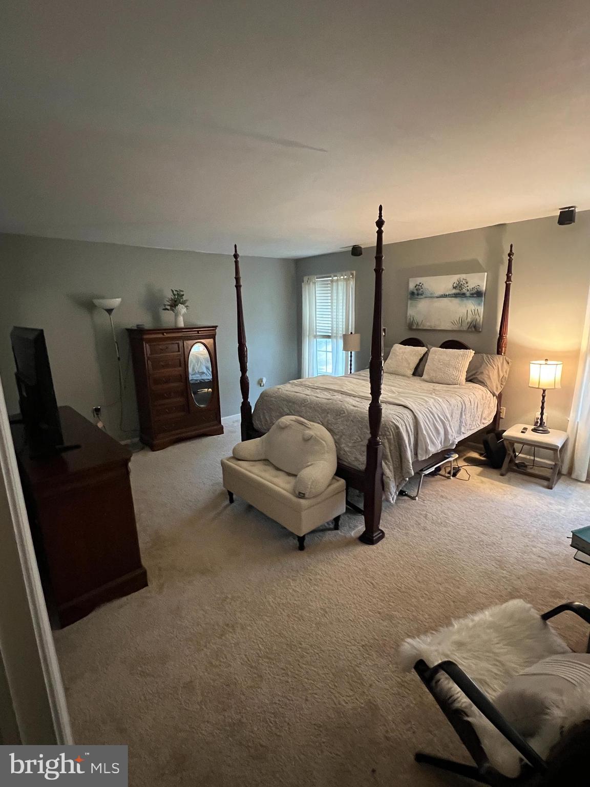 PHILADELPHIA, Pennsylvania, 19128, United States, 4 Bedrooms Bedrooms, ,3 BathroomsBathrooms,Residential,For Sale,2009275