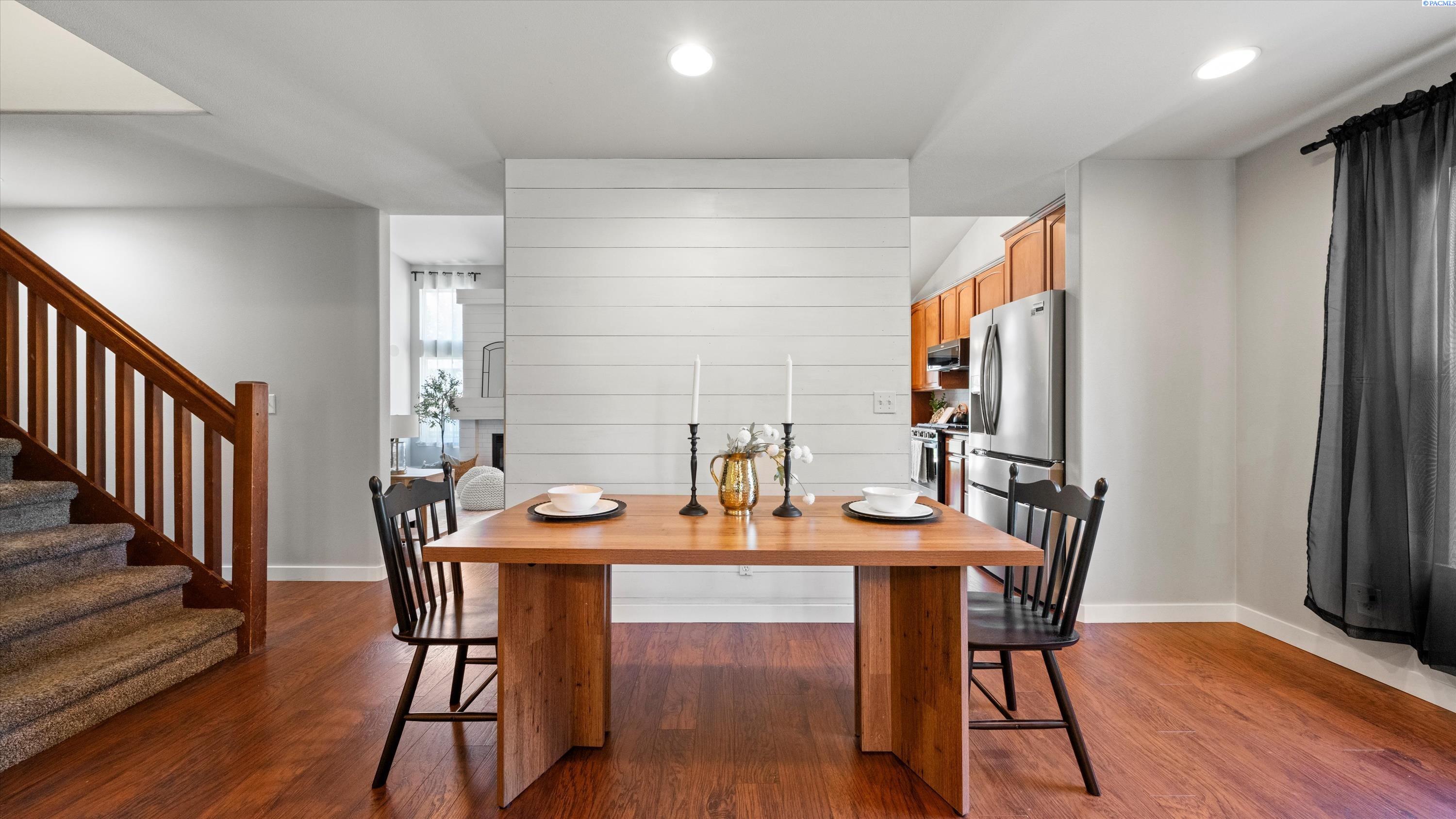 Pasco, Washington, 99301, United States, 4 Bedrooms Bedrooms, ,2 BathroomsBathrooms,Residential,For Sale,1956772