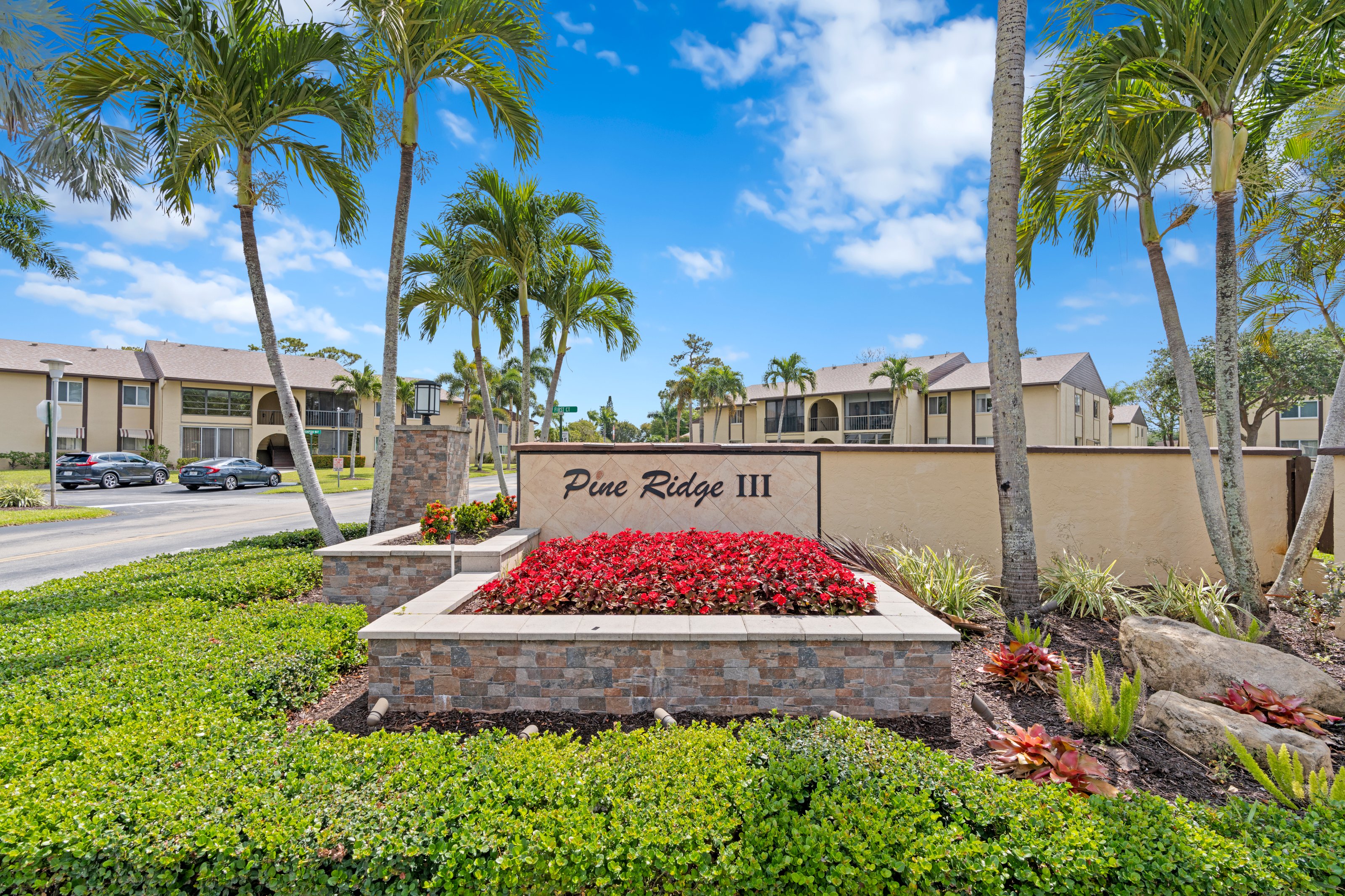  339 Pine Ridge Circle, Greenacres, FL, 33463 - 物件實景