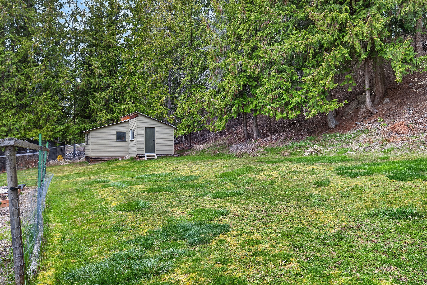  Rare Waterfront Gem - 物件實景
