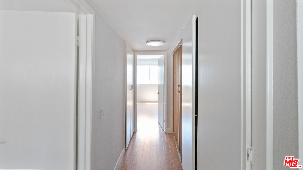 Pacific Palisades, California, 90272, United States, 2 Bedrooms Bedrooms, ,3 BathroomsBathrooms,Residential,For Sale,1950825
