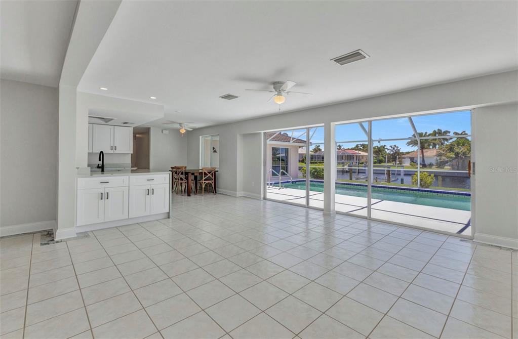 Punta Gorda, Florida, 33950, United States, 3 Bedrooms Bedrooms, ,3 BathroomsBathrooms,Residential,For Sale,1911362