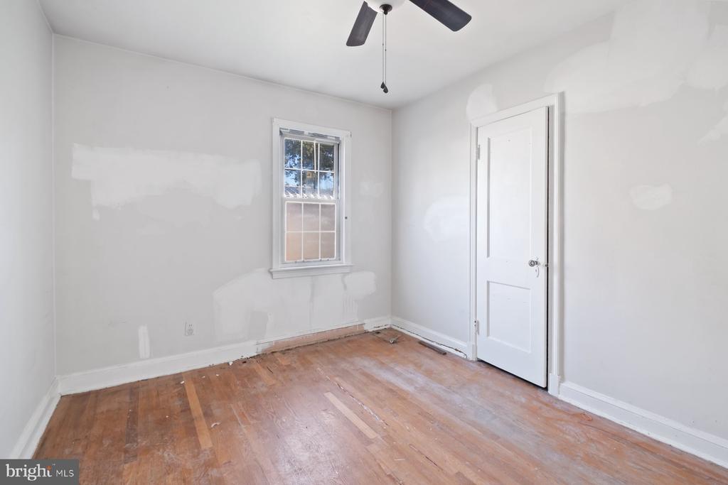 Washington, District of Columbia, 20011, United States, 4 Bedrooms Bedrooms, ,4 BathroomsBathrooms,Residential,For Sale,1973879