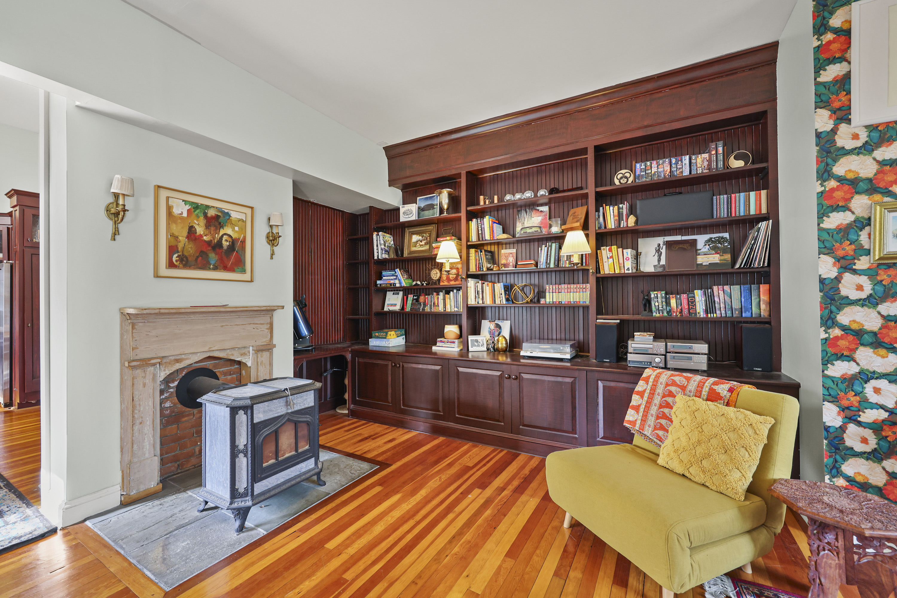 This Property Embodies the Berkshire Charm, History, and Natural Beauty - 物件實景