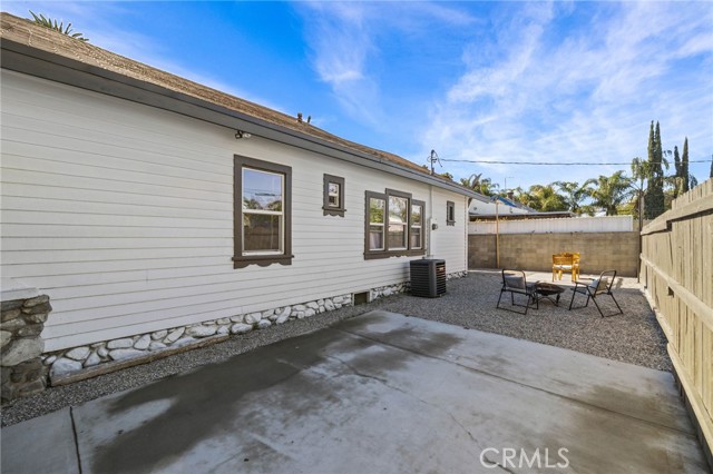 Pomona, California, 91768, United States, 3 Bedrooms Bedrooms, ,2 BathroomsBathrooms,Residential,For Sale,1942945