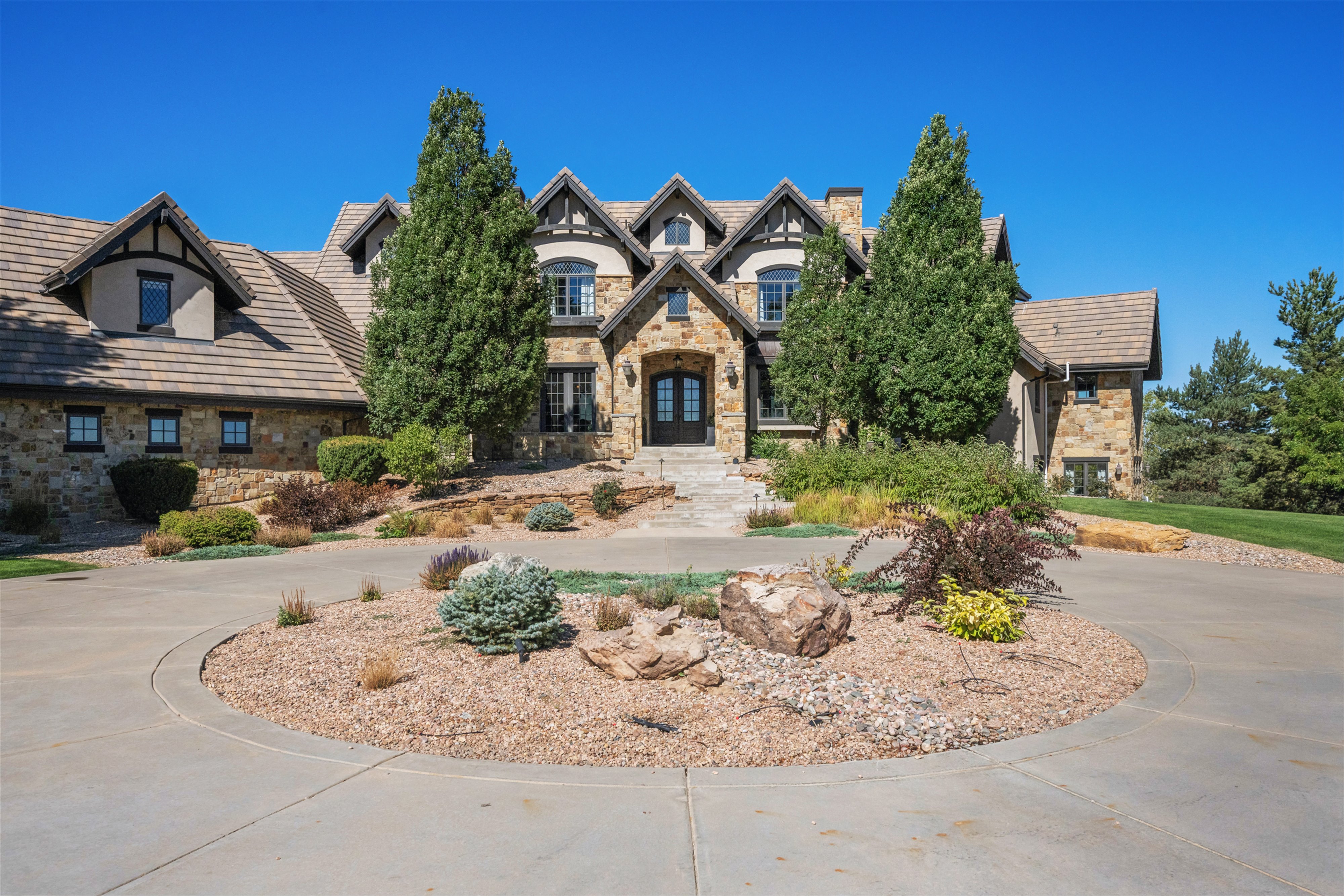  Remarkable Custom Residence - 物件實景
