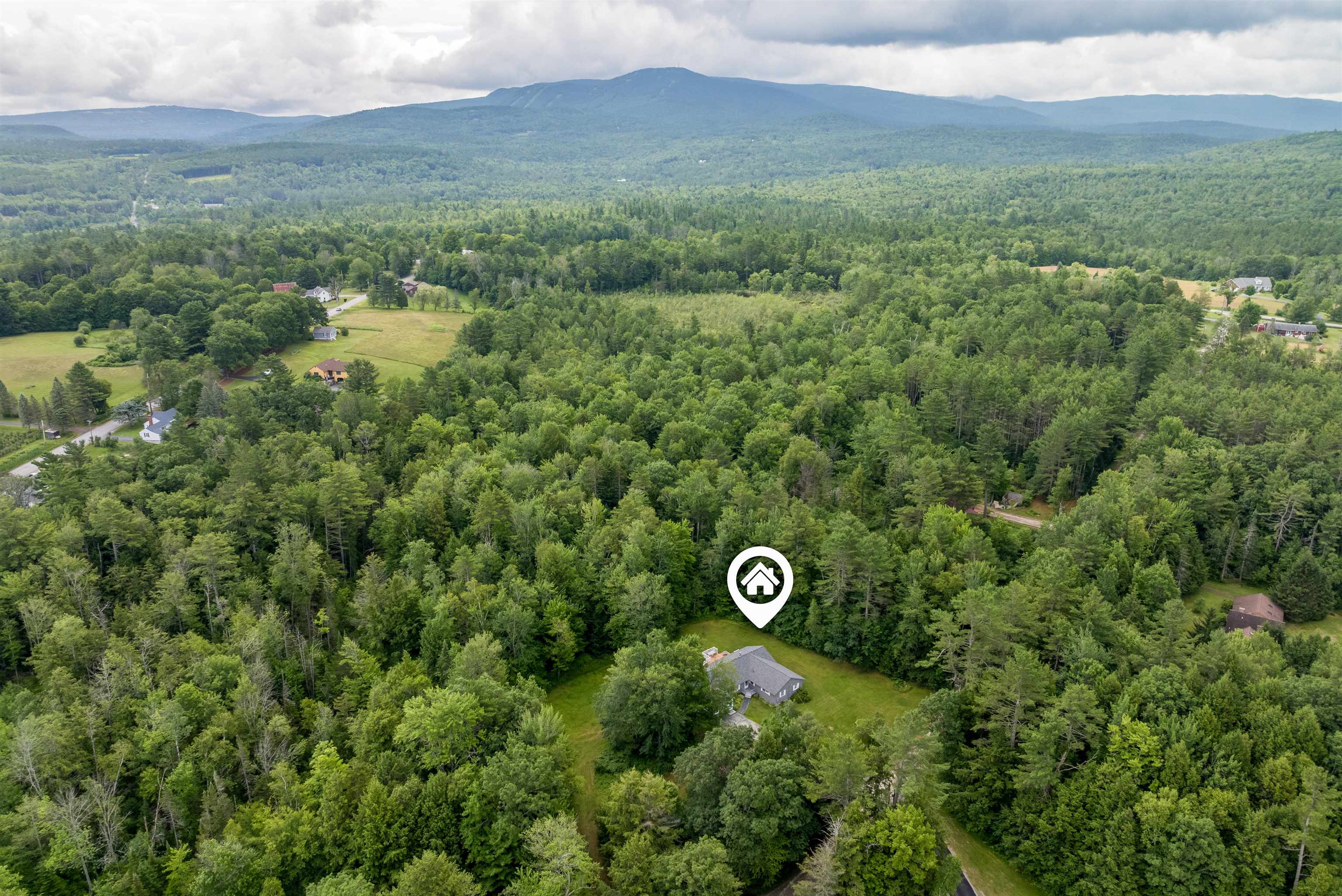 Newport, New Hampshire, 03773, United States, 4 Bedrooms Bedrooms, ,1 BathroomBathrooms,Residential,For Sale,1892643
