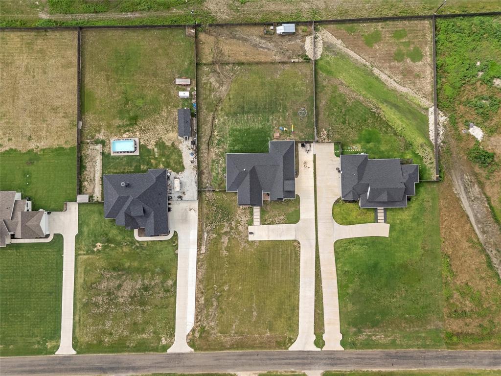 Moody, Texas, 76557, United States, 5 Bedrooms Bedrooms, ,4 BathroomsBathrooms,Residential,For Sale,1847526