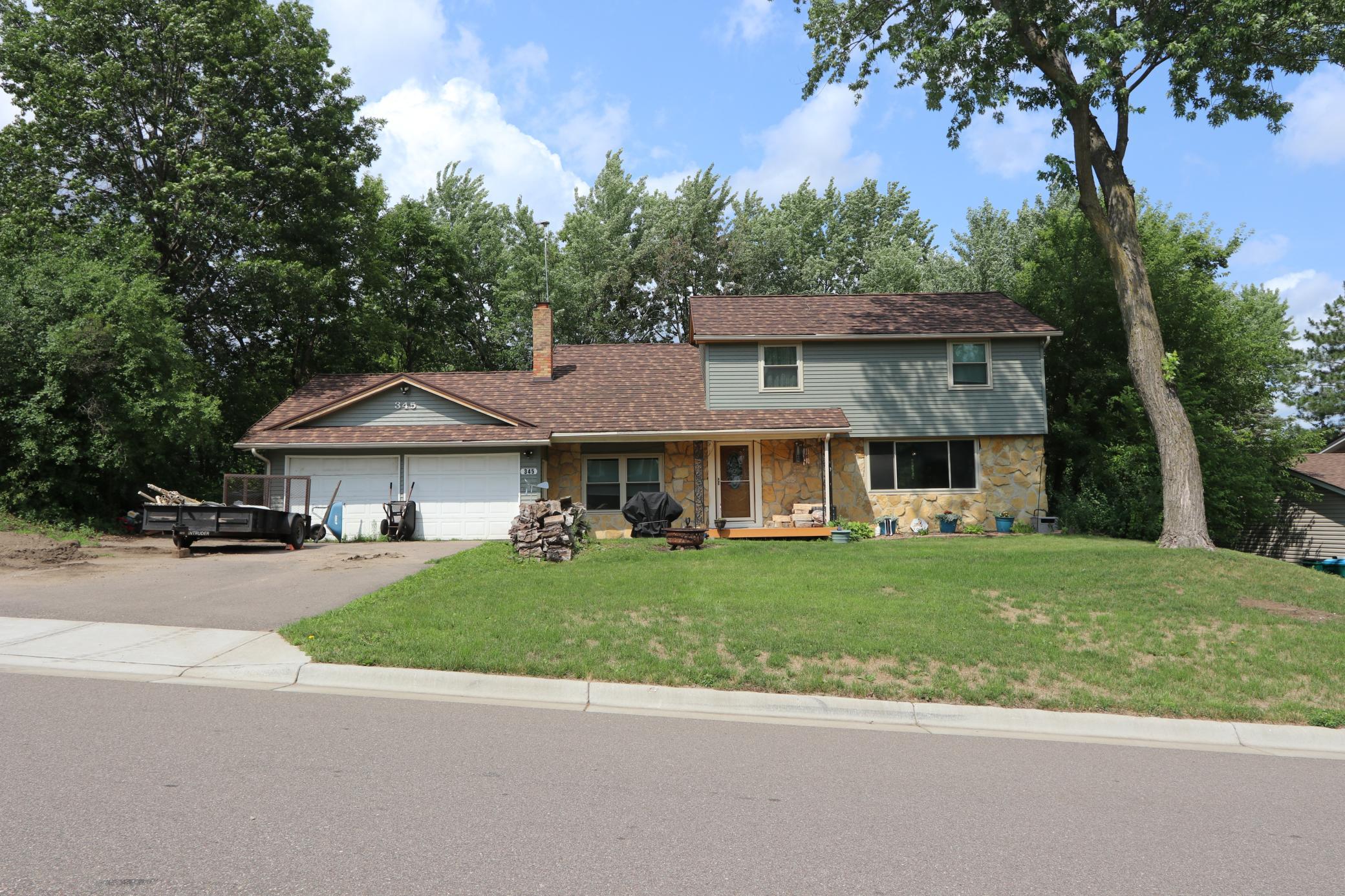 Walnut Ln, Saint Paul, MN 55124