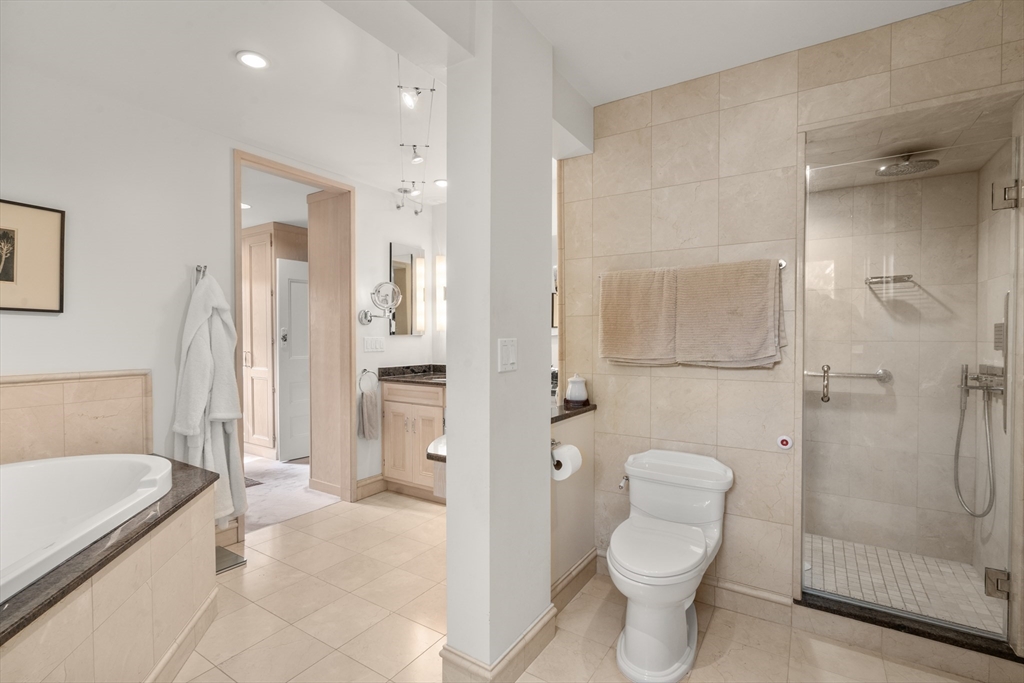 Cambridge, Massachusetts, 02138, United States, 6 Bedrooms Bedrooms, ,4 BathroomsBathrooms,Residential,For Sale,1957179