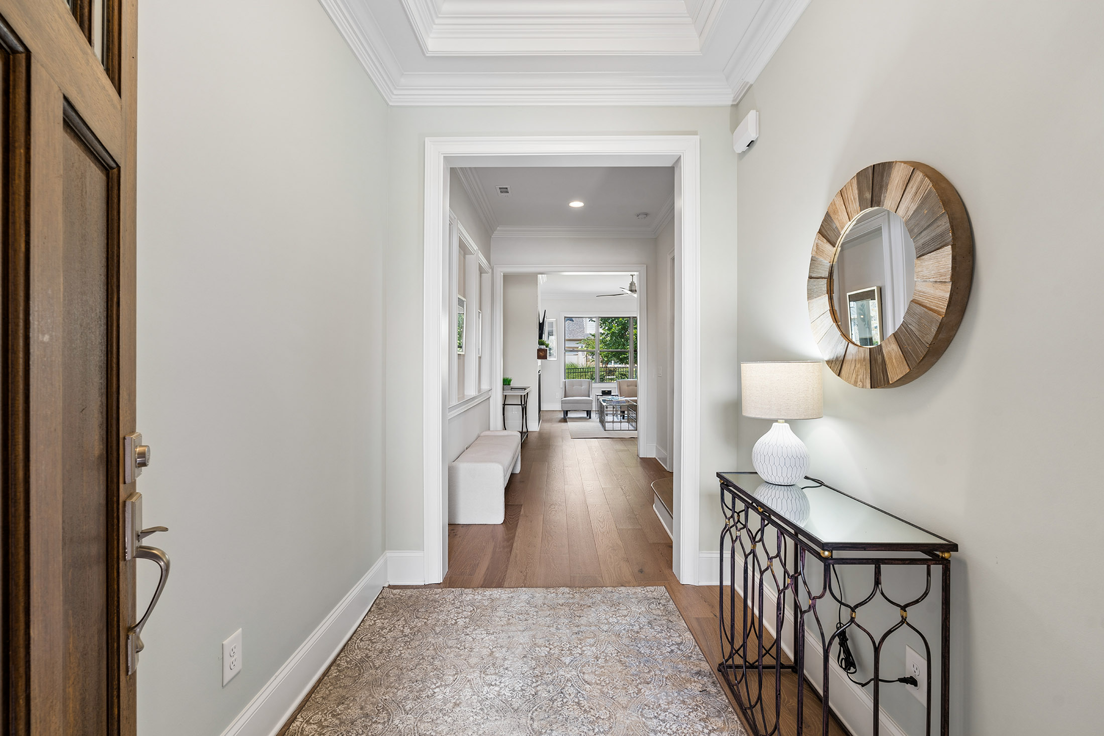  Upgraded Townhome Offers Low Maintenance Living - 物件實景