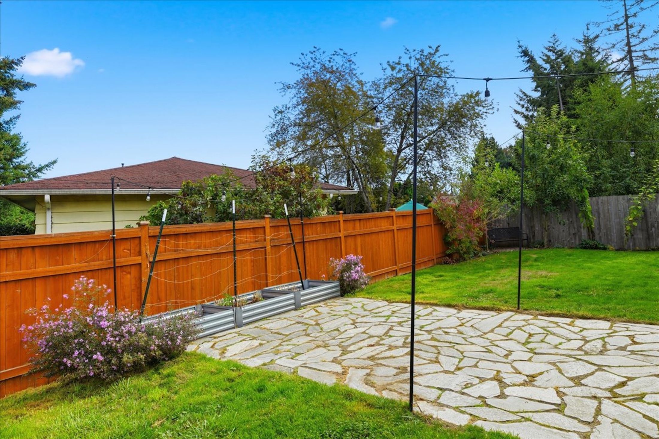  20807 3rd Avenue West, Lynnwood, WA 98036 - 物件實景