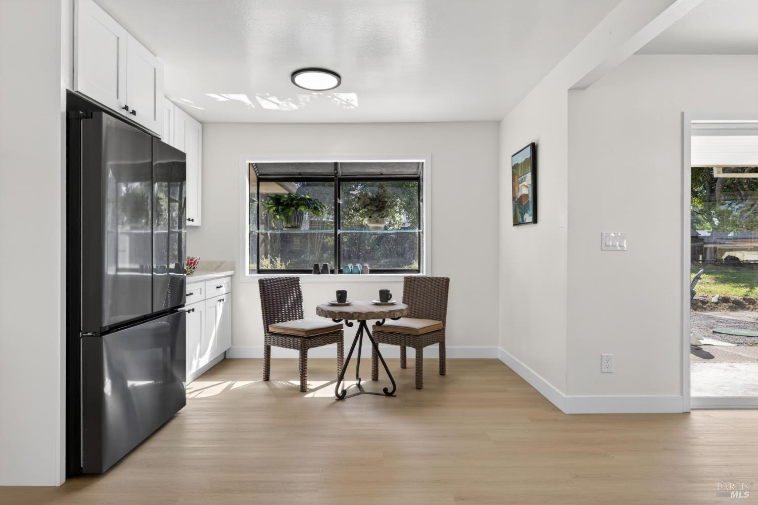 Sebastopol, California, 95472, United States, 2 Bedrooms Bedrooms, ,1 BathroomBathrooms,Residential,For Sale,2048872