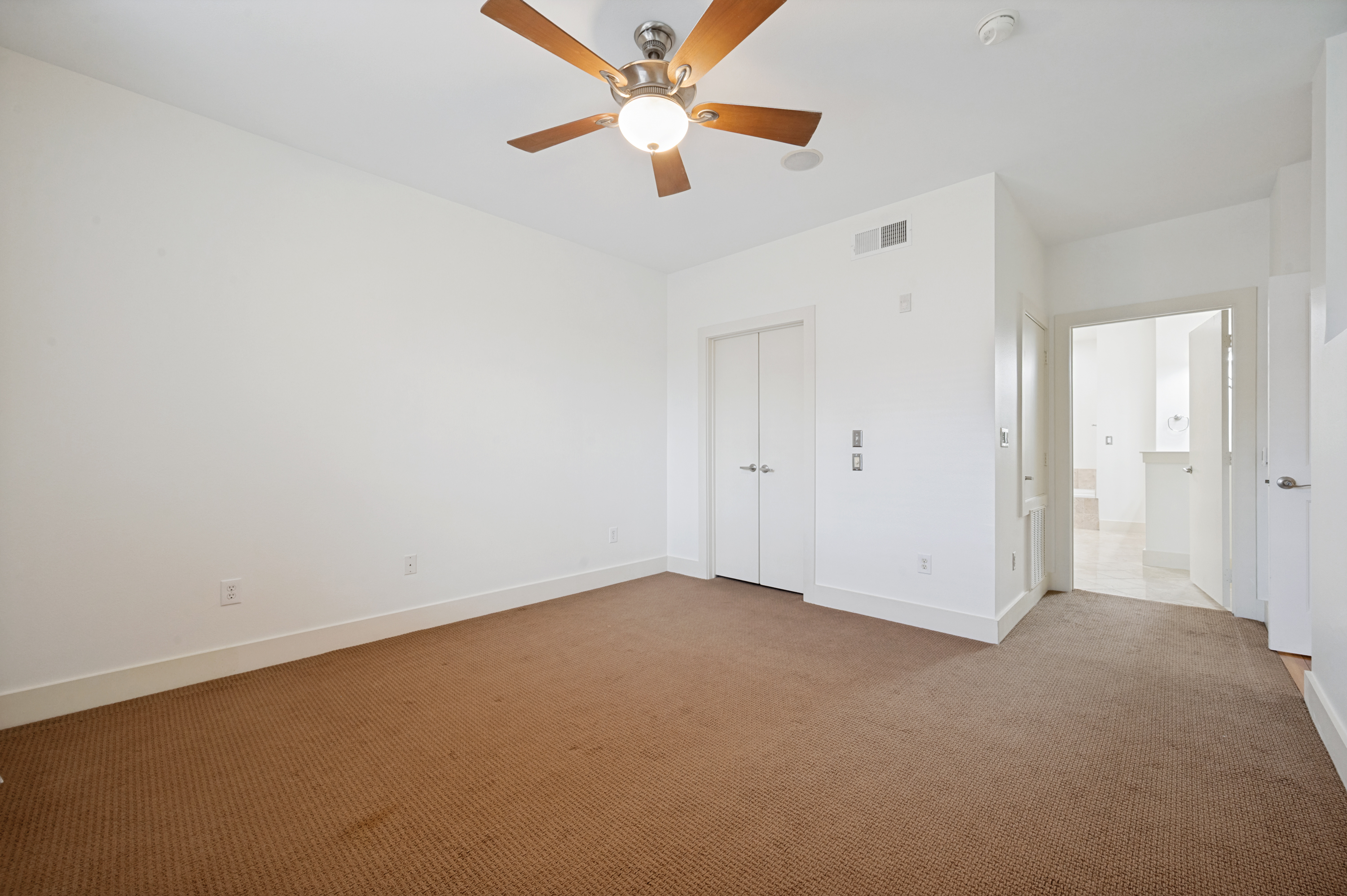  Welcome to Residence 219 at The Sullivan - 物件實景