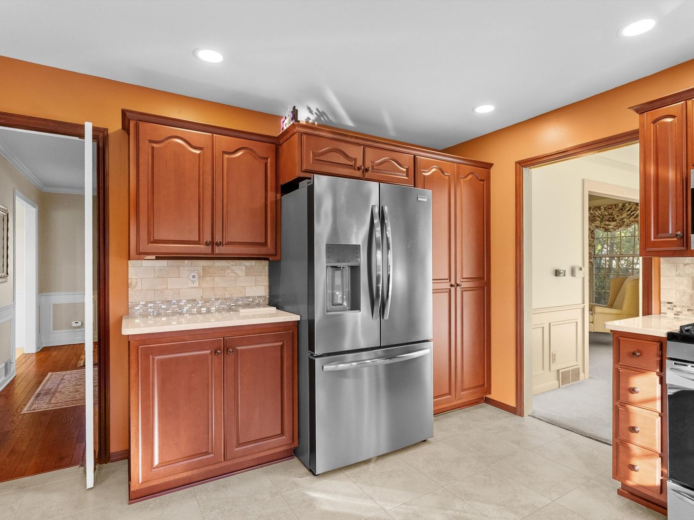 Manitowoc, Wisconsin, 54220, United States, 4 Bedrooms Bedrooms, ,4 BathroomsBathrooms,Residential,For Sale,1982773