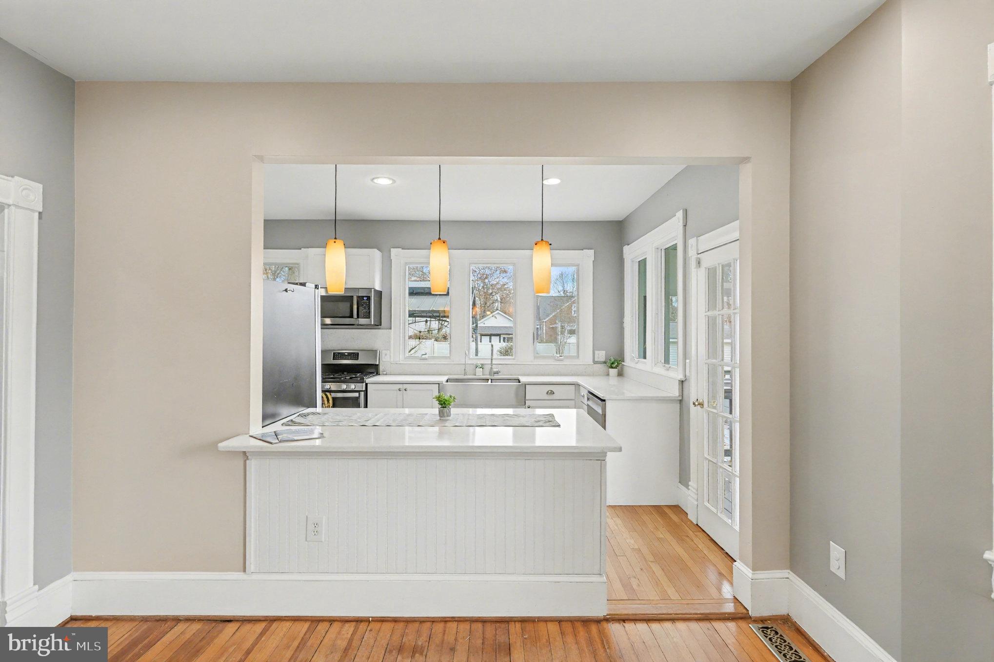 Indian Head, Maryland, 20640, United States, 5 Bedrooms Bedrooms, ,3 BathroomsBathrooms,Residential,For Sale,1998717