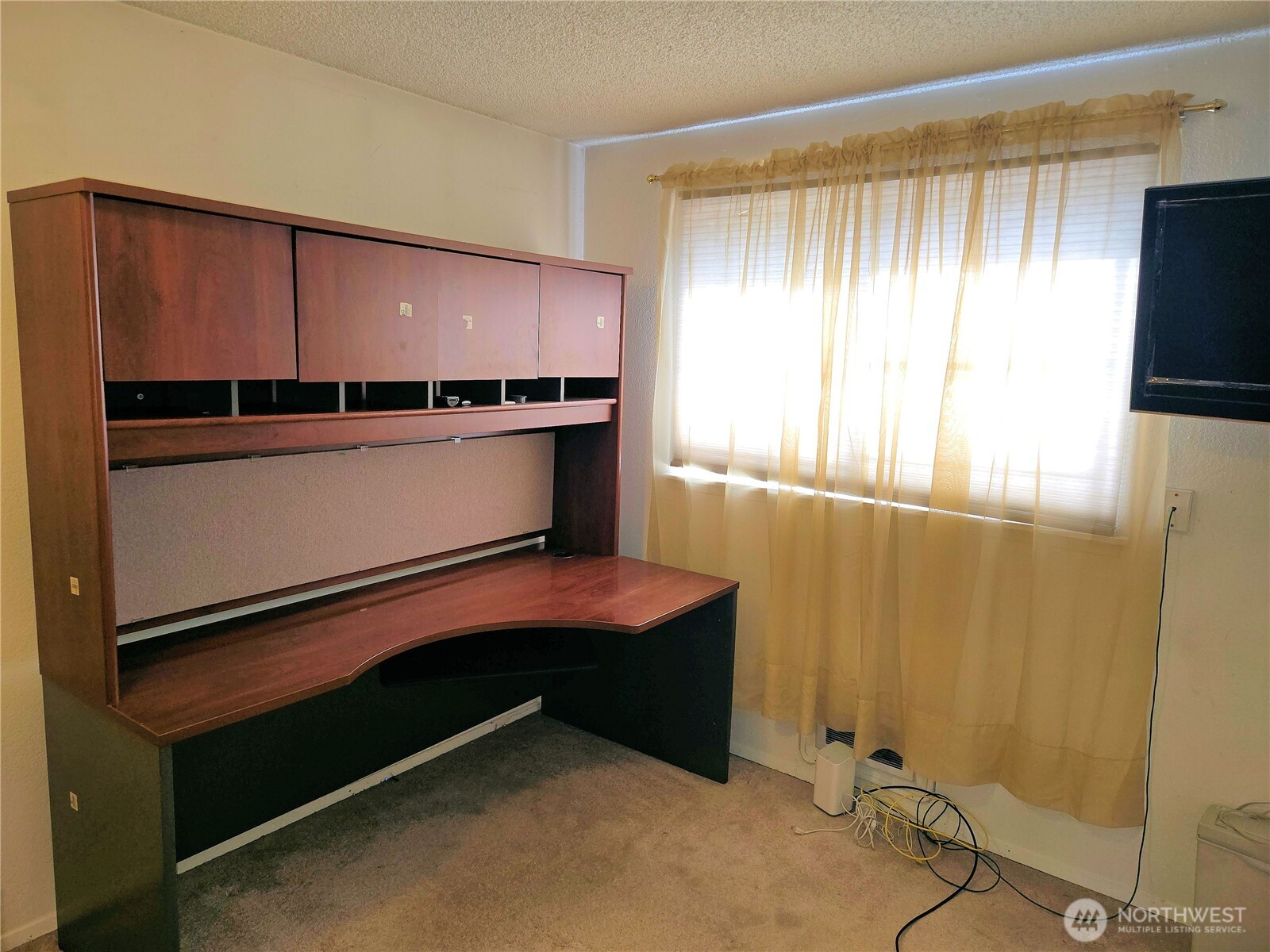 Auburn, Washington, 98001, United States, 3 Bedrooms Bedrooms, ,3 BathroomsBathrooms,Residential,For Sale,1804048