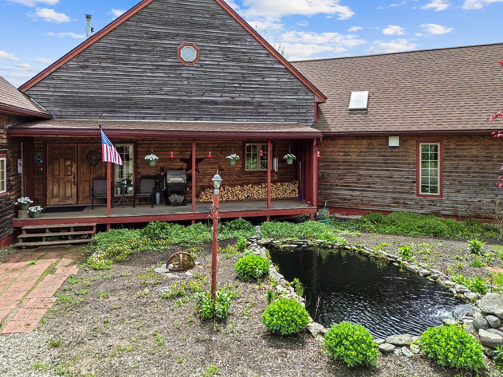 Liberty, Maine, 04949, United States, 2 Bedrooms Bedrooms, ,3 BathroomsBathrooms,Residential,For Sale,1838290