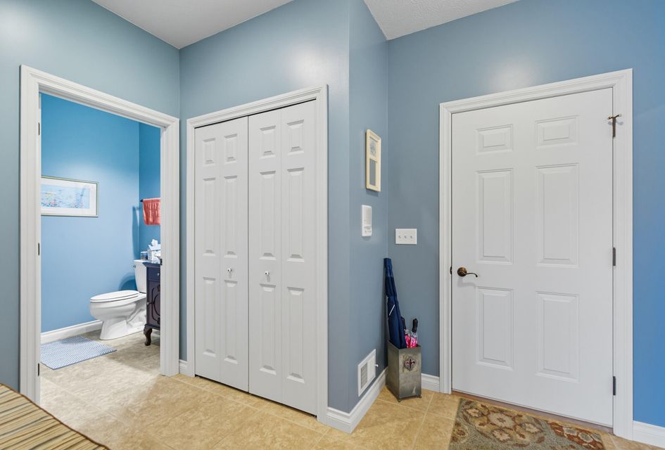 Big Rapids, Michigan, 49307, United States, 3 Bedrooms Bedrooms, ,4 BathroomsBathrooms,Residential,For Sale,1976014