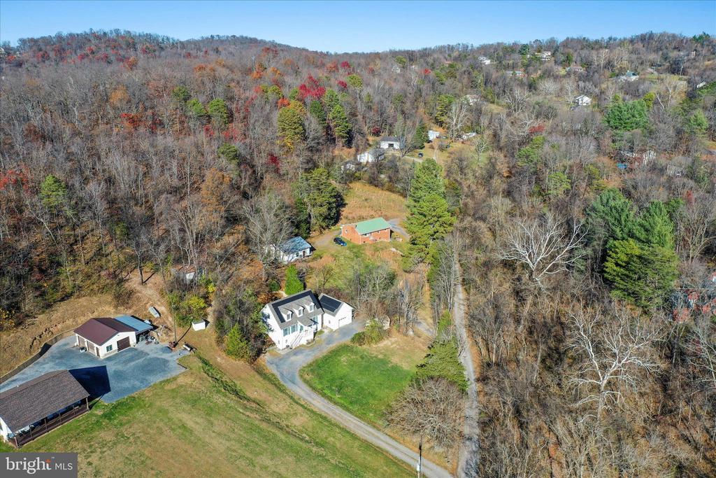 Front Royal, Virginia, 22630, United States, 4 Bedrooms Bedrooms, ,4 BathroomsBathrooms,Residential,For Sale,1994822