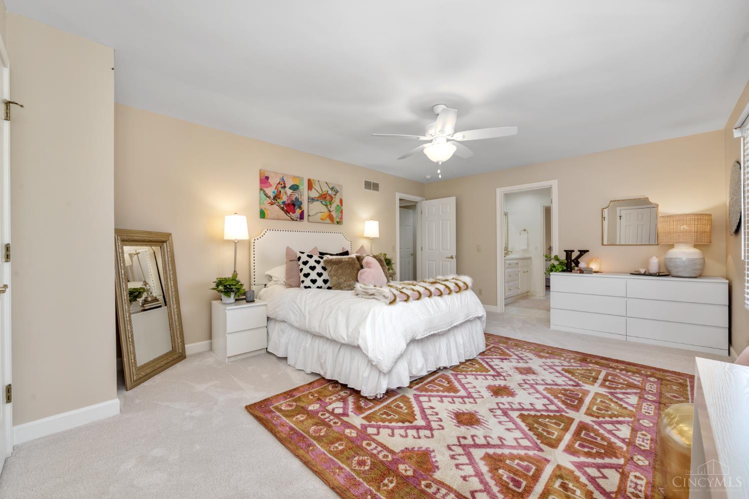 Indian Hill, Ohio, 45243, United States, 6 Bedrooms Bedrooms, ,6 BathroomsBathrooms,Residential,For Sale,1988280