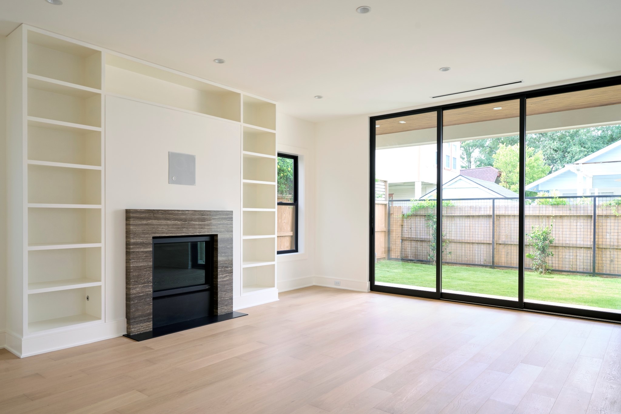  1116 Highland Street - 物件實景