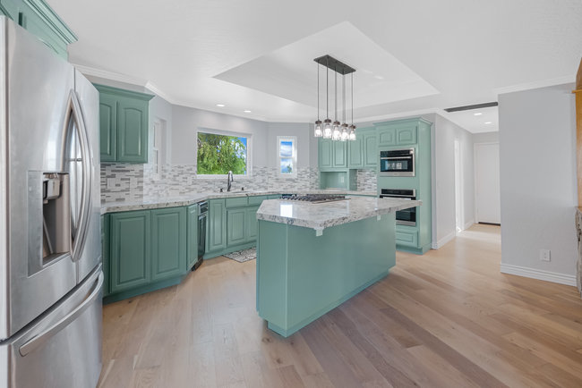 Tres Pinos, California, 95075, United States, 3 Bedrooms Bedrooms, ,3 BathroomsBathrooms,Residential,For Sale,1988626