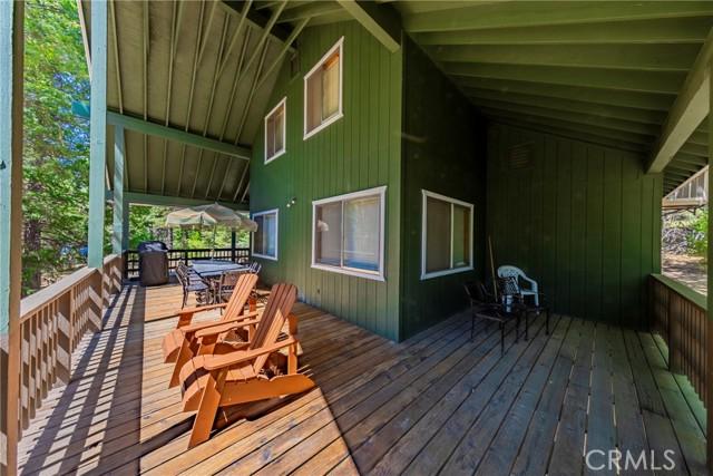 Yosemite, California, 95389, United States, 5 Bedrooms Bedrooms, ,4 BathroomsBathrooms,Residential,For Sale,1981132