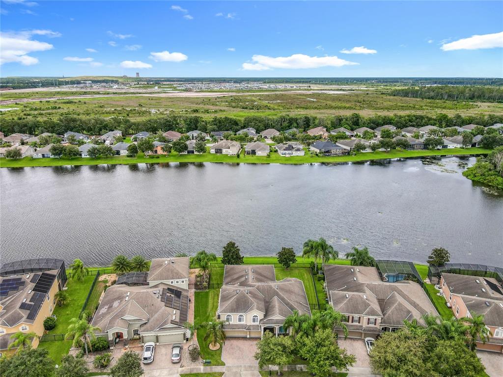 Orlando, Florida, 32829, United States, 4 Bedrooms Bedrooms, ,4 BathroomsBathrooms,Residential,For Sale,1913798