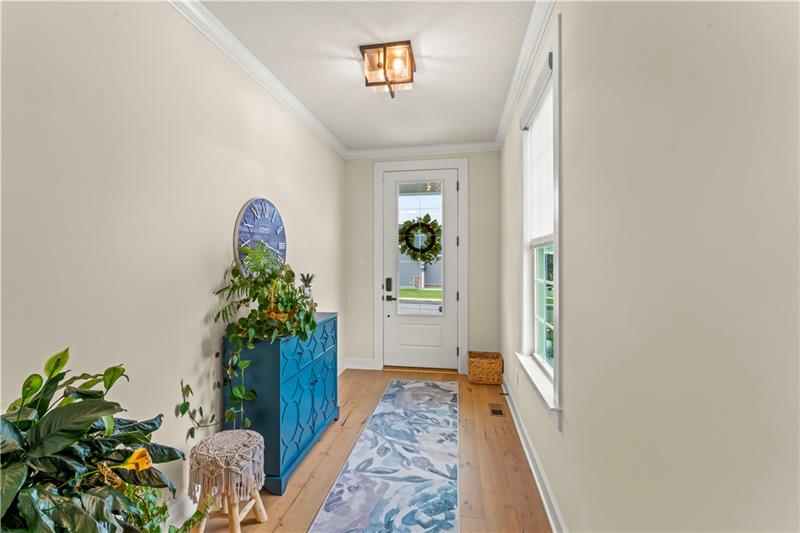 Canonsburg, Pennsylvania, 15317, United States, 3 Bedrooms Bedrooms, ,3 BathroomsBathrooms,Residential,For Sale,1895014