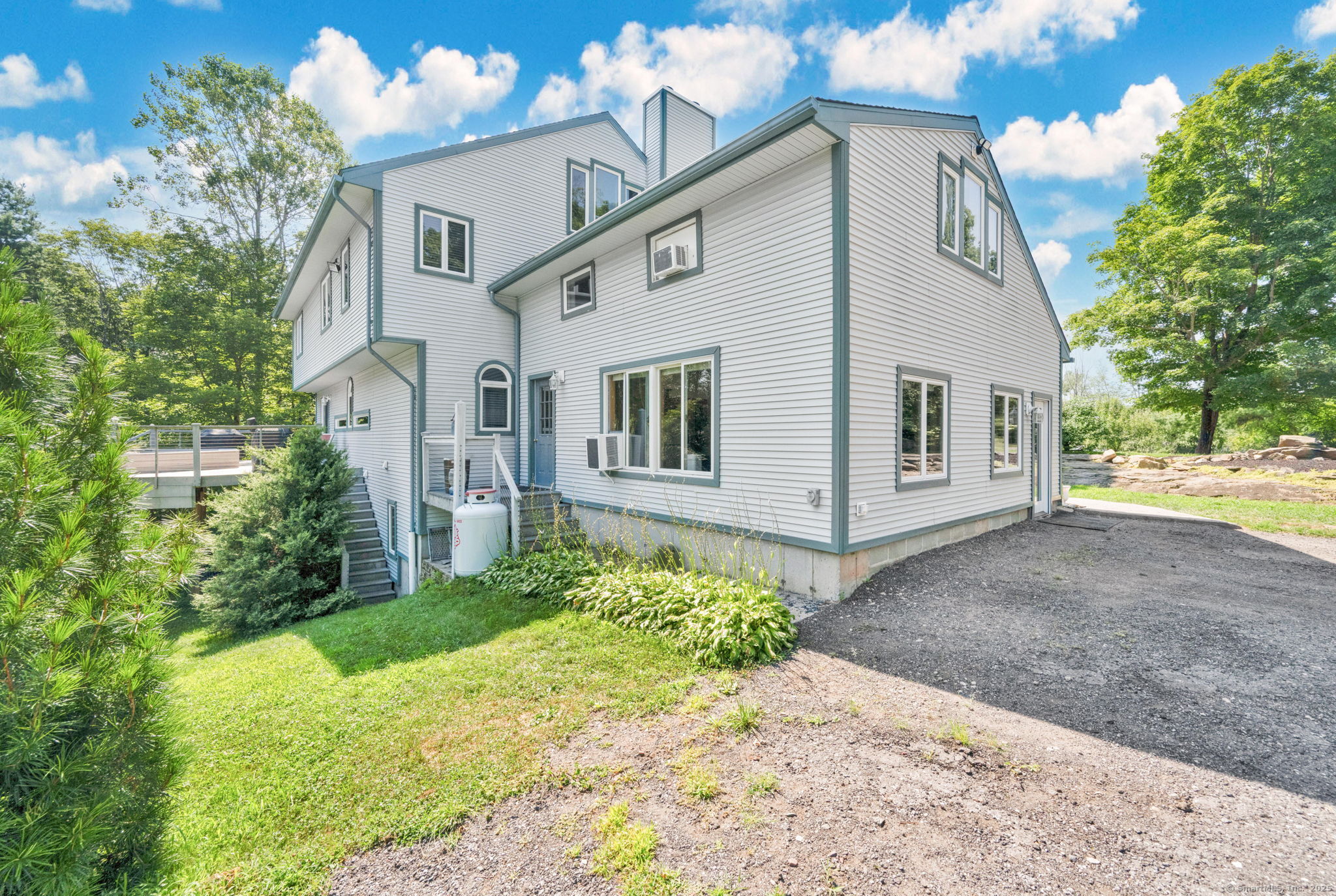 Marlborough, Connecticut, 06447, United States, 4 Bedrooms Bedrooms, ,4 BathroomsBathrooms,Residential,For Sale,1907701