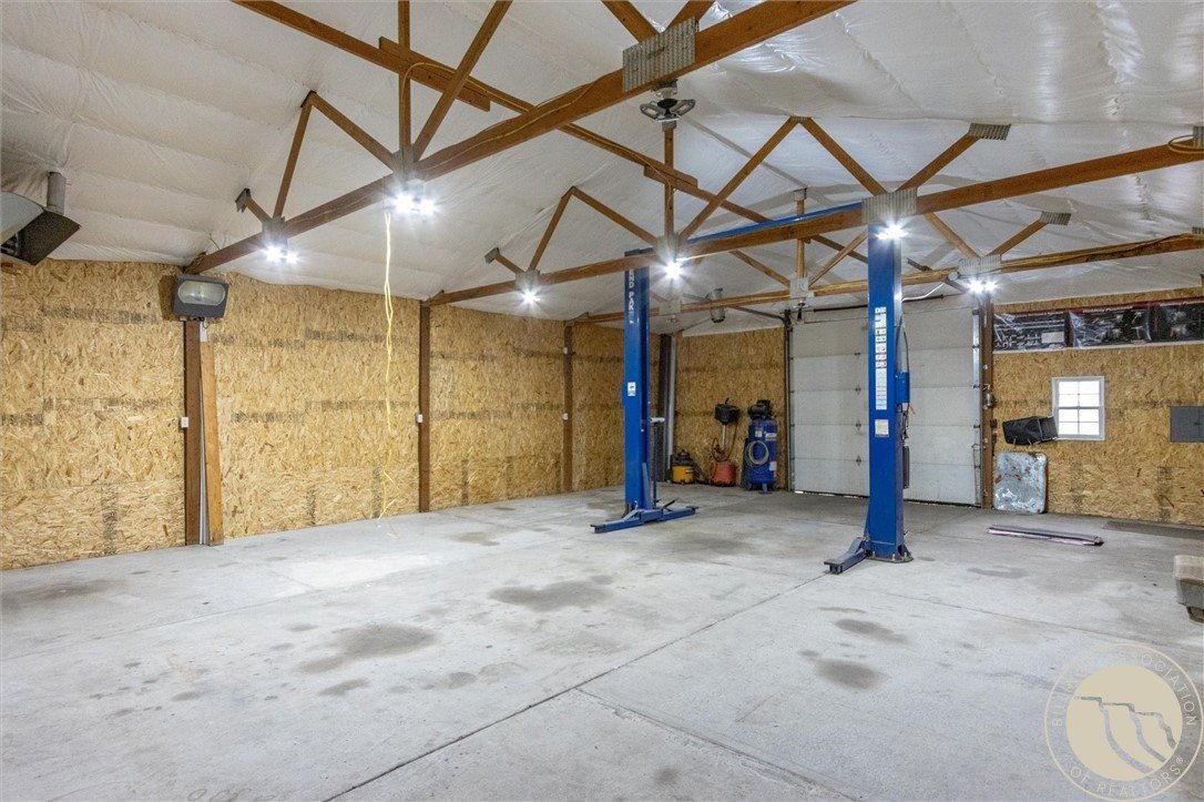 Ballantine, Montana, 59006, United States, 5 Bedrooms Bedrooms, ,3 BathroomsBathrooms,Residential,For Sale,1975576