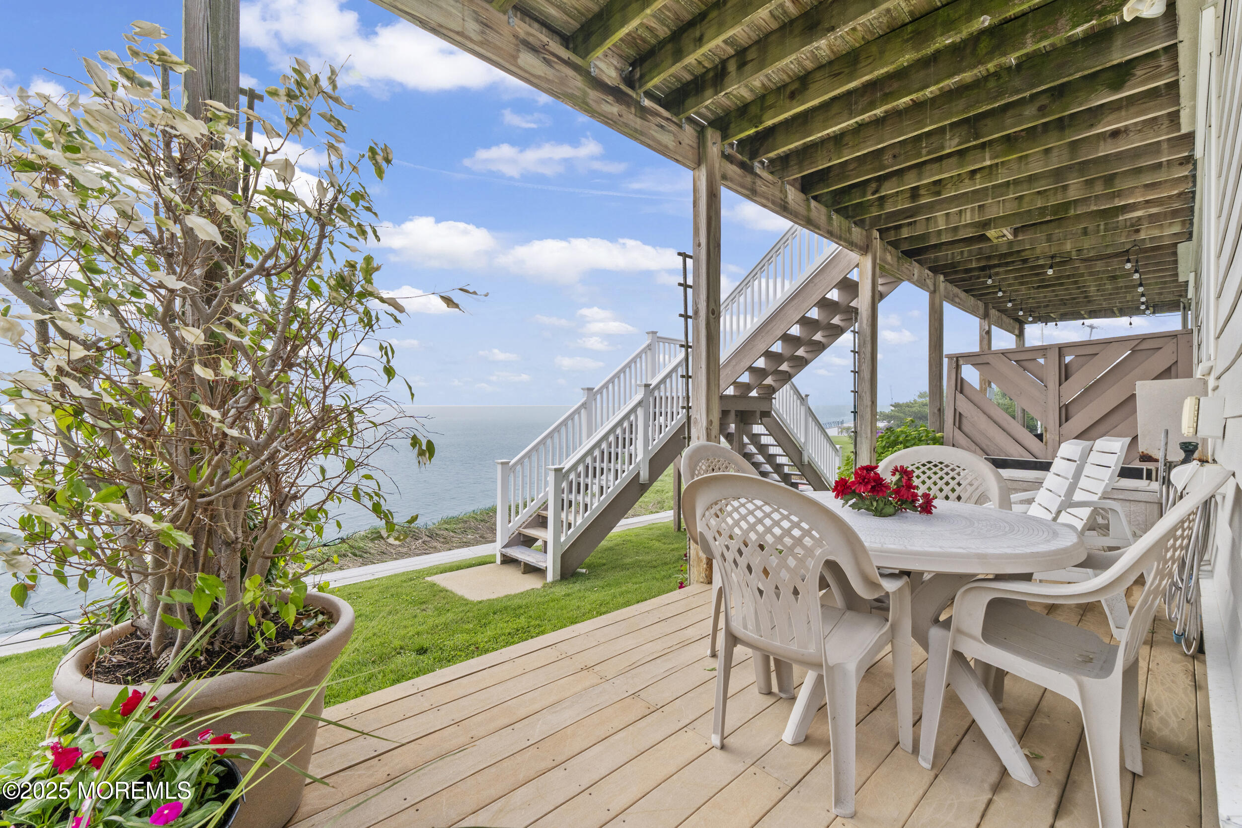 Monmouth Beach, New Jersey, 07750, United States, 1 Bedroom Bedrooms, ,1 BathroomBathrooms,Residential,For Sale,1870006