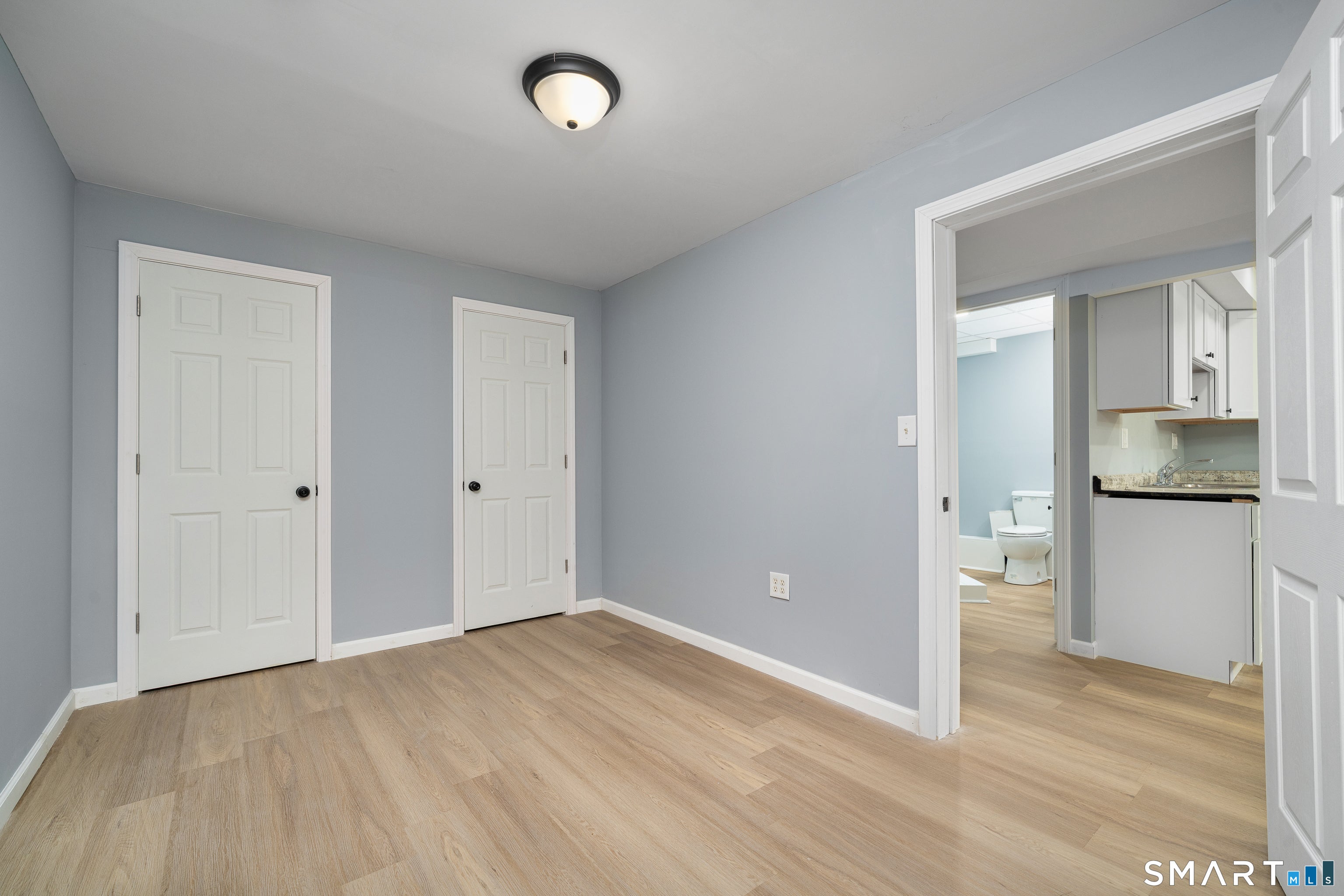Middletown, Connecticut, 06457, United States, 5 Bedrooms Bedrooms, ,5 BathroomsBathrooms,Residential,For Sale,2042912