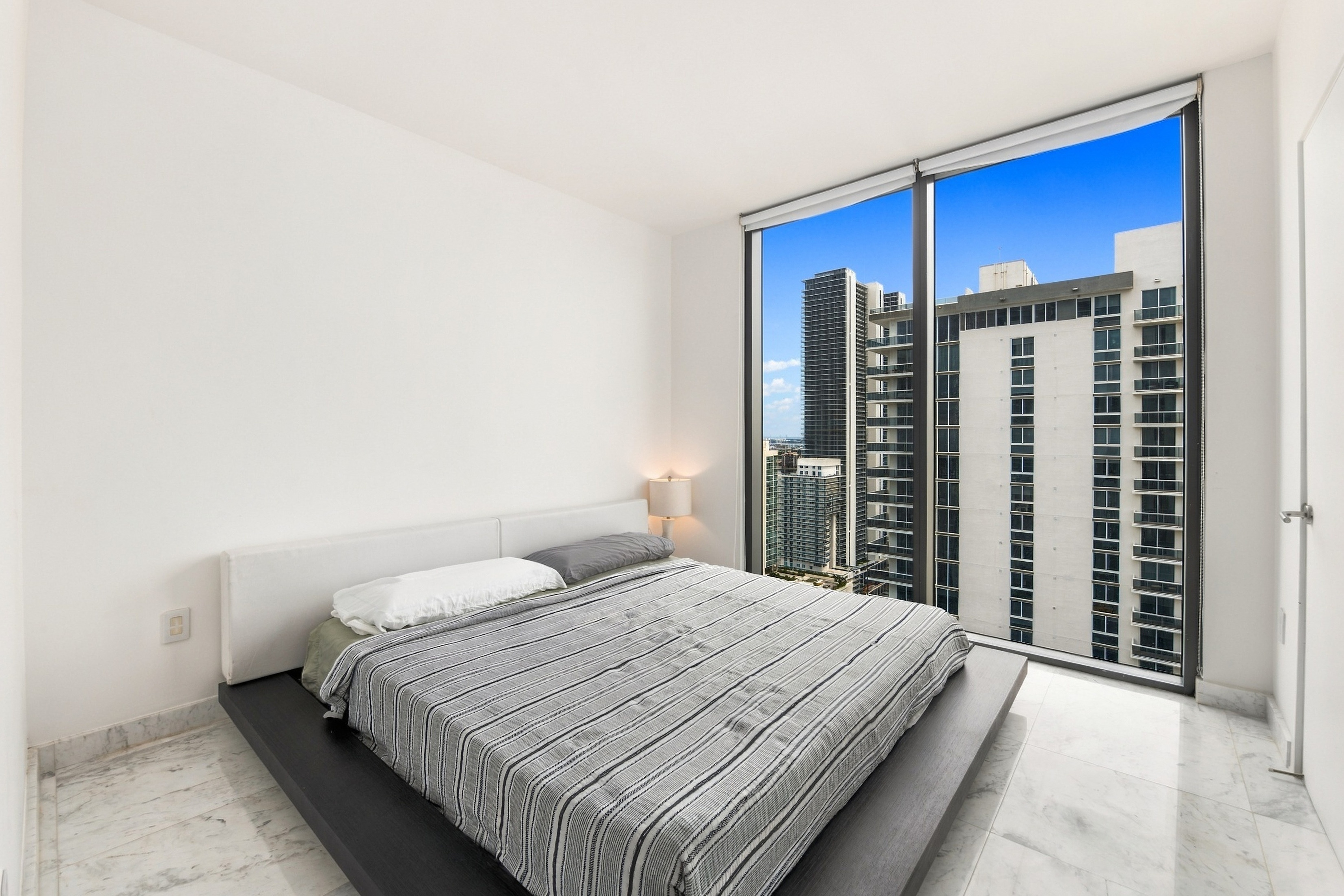  460 NE 28th St, Miami, FL, 33137 - 物件實景