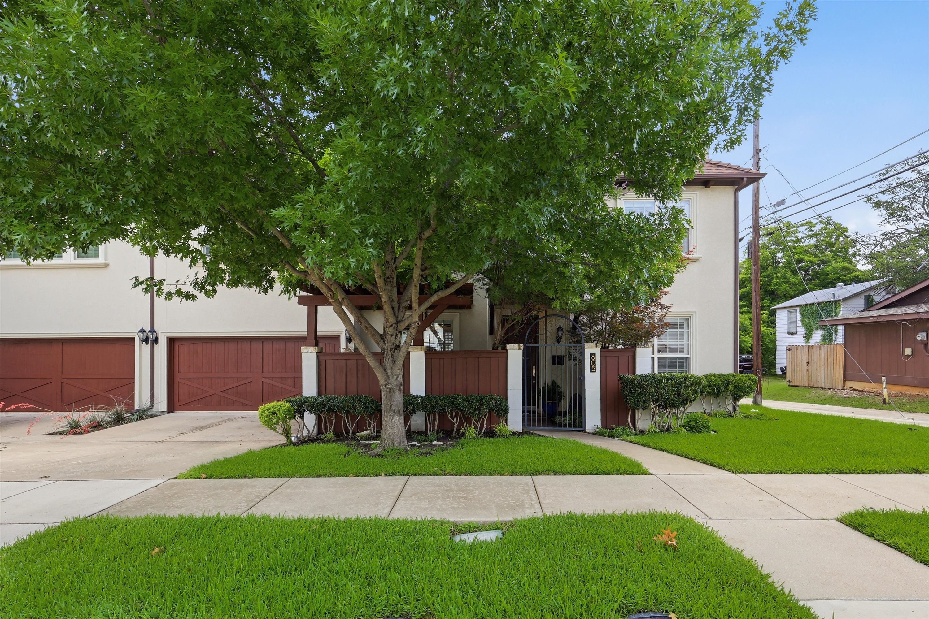  Refined Townhome Living in the Heart of Monticello - 物件實景
