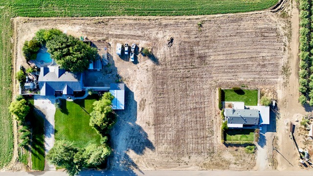 Patterson, California, 95363, United States, 3 Bedrooms Bedrooms, ,4 BathroomsBathrooms,Residential,For Sale,1983213