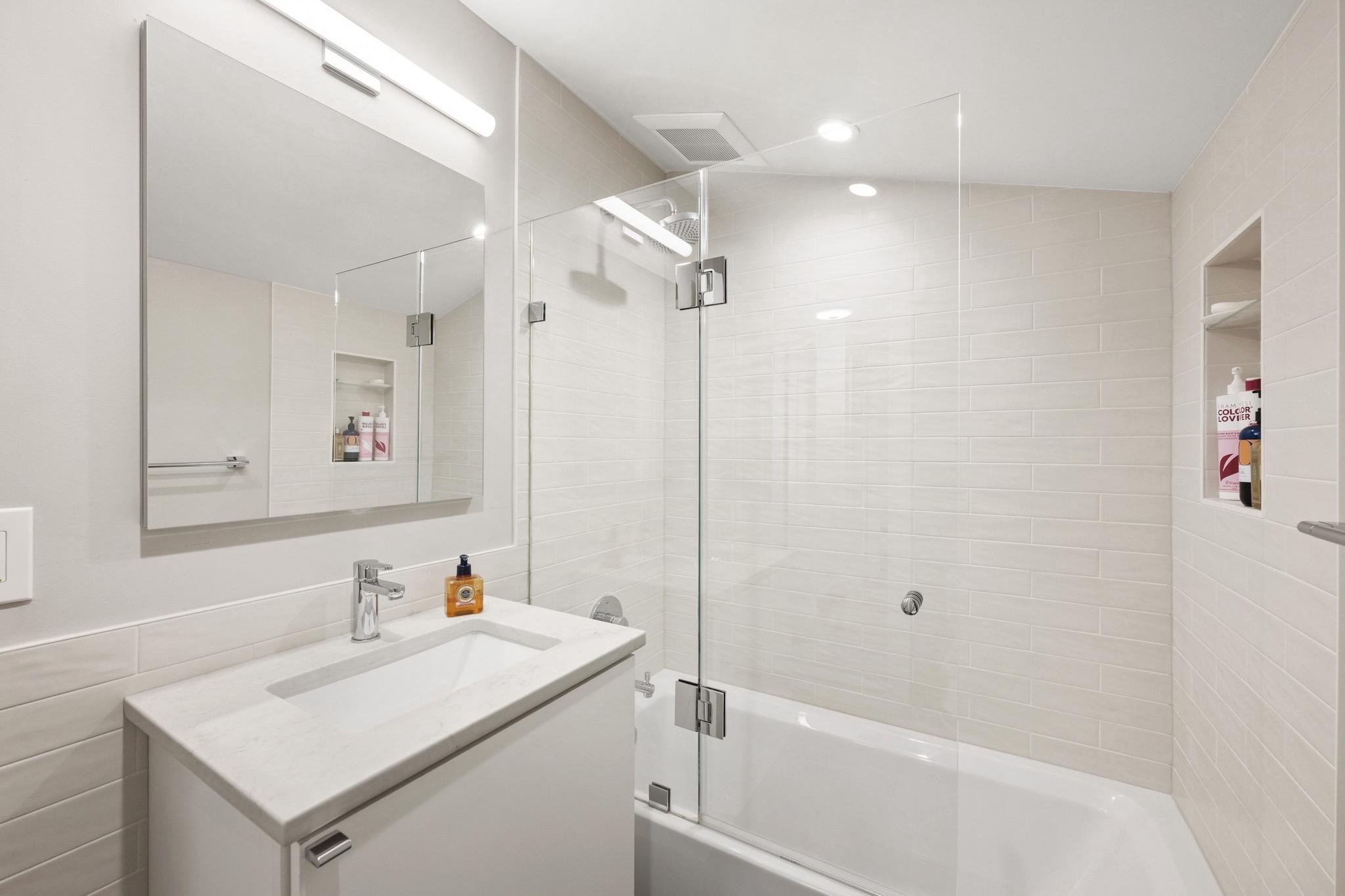  7409 Ridgewood Avenue, Chevy Chase, MD, 20815 - 物件實景