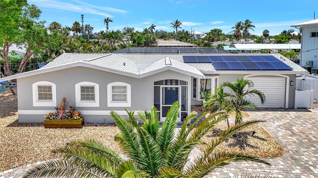 Bradenton, Florida, 34210, United States, 3 Bedrooms Bedrooms, ,3 BathroomsBathrooms,Residential,For Sale,1895487