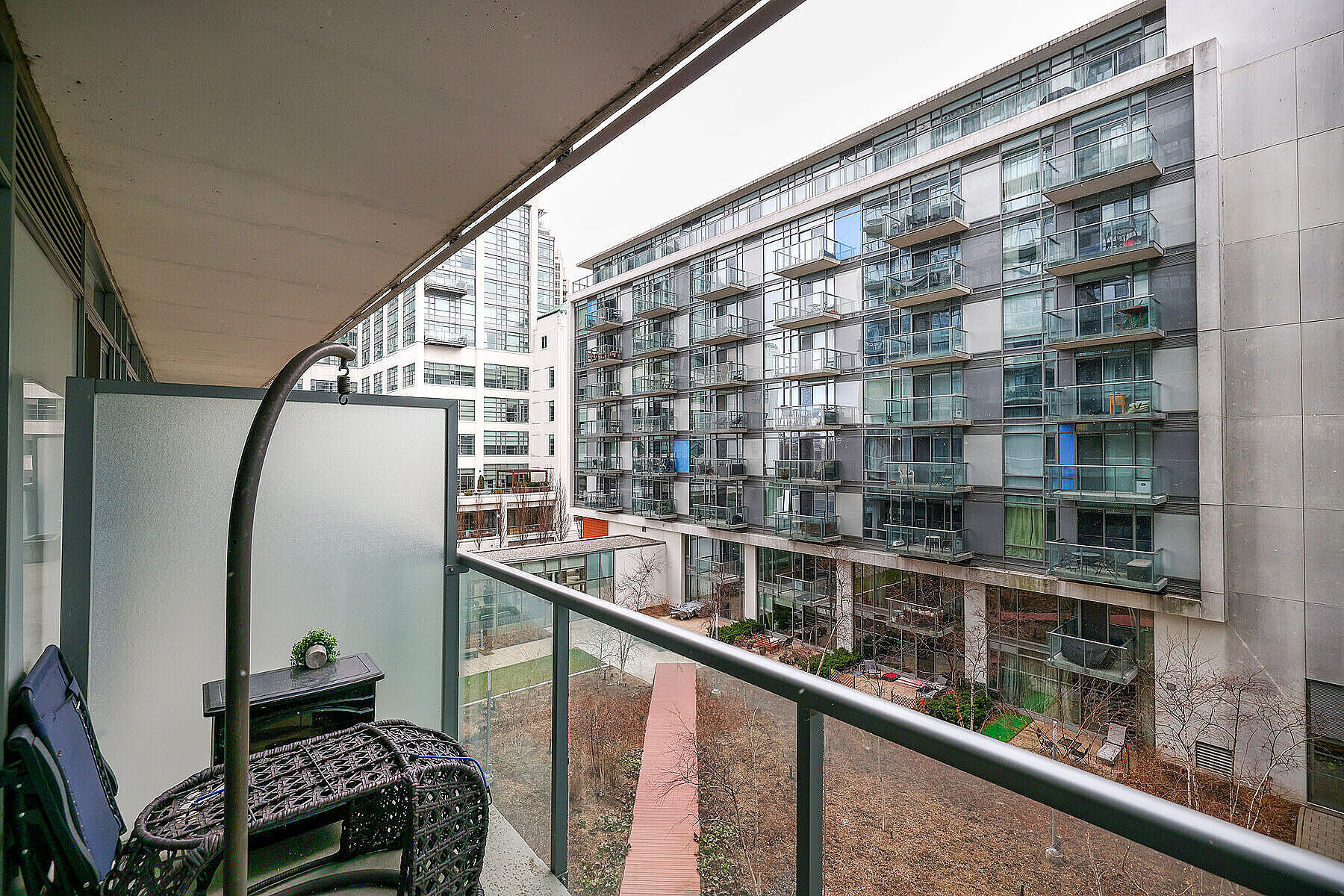  Quay West Condominiums - 物件實景