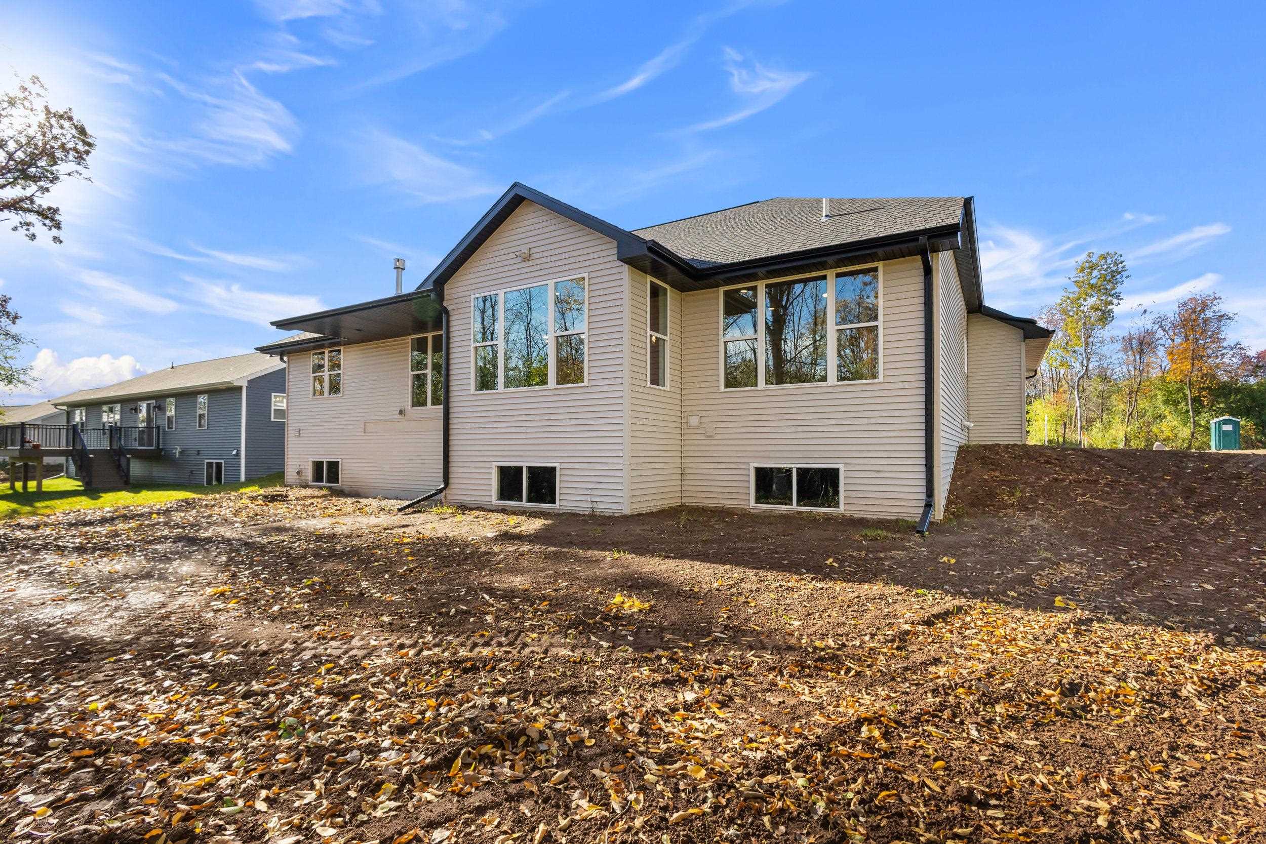 DE PERE, Wisconsin, 54115, United States, 3 Bedrooms Bedrooms, ,3 BathroomsBathrooms,Residential,For Sale,1967985