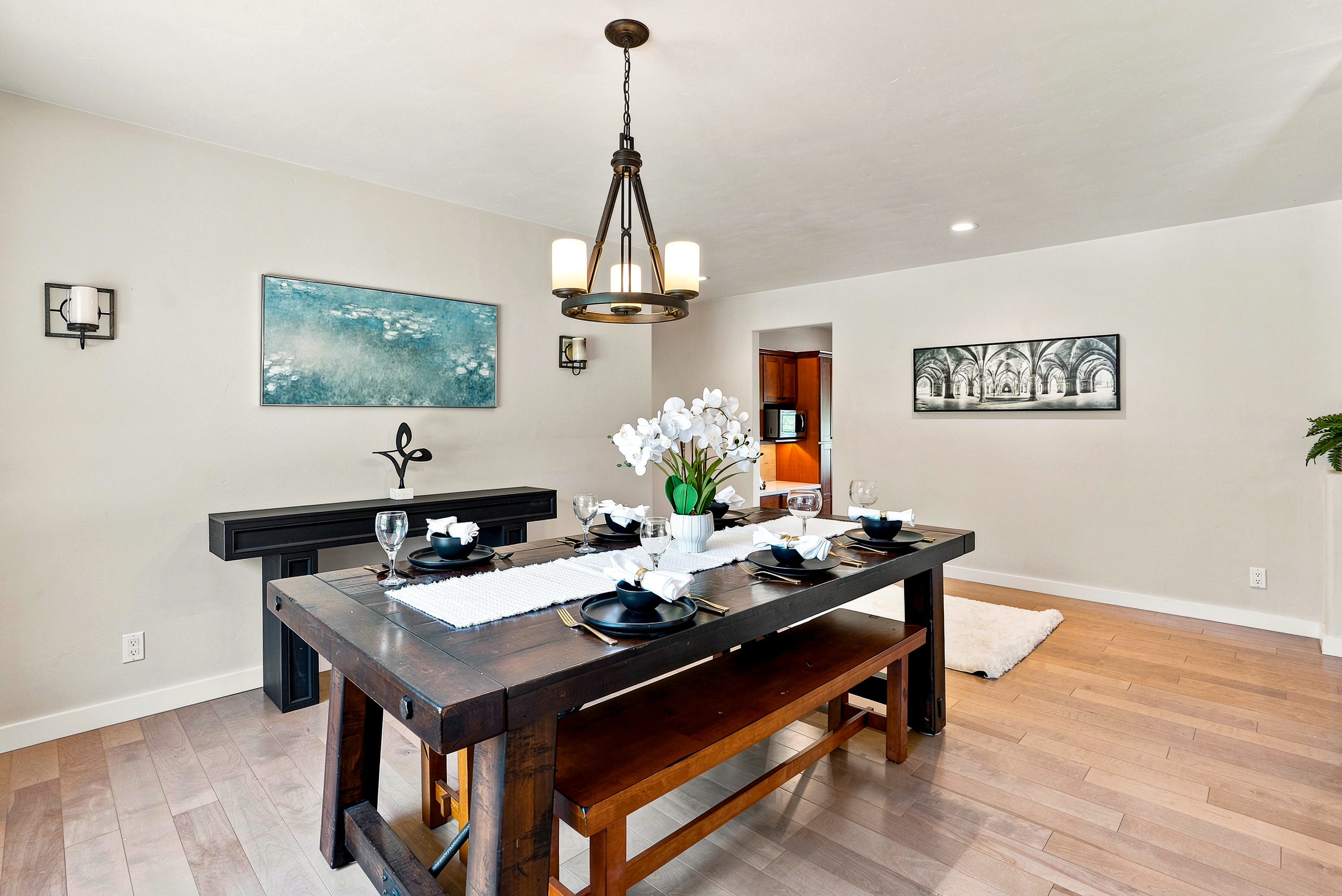  5324 Hidden Oak Court, Royal Oaks - 物件實景